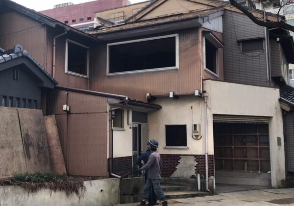 富山市の解体工事会社EIKI Inc.　隙間のない木造解体